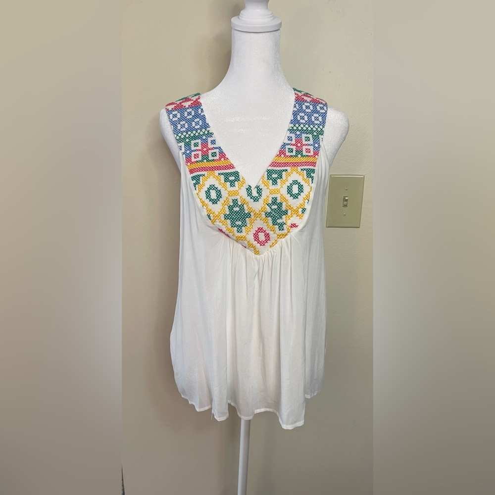 Lovestitch Women’s Bohemian Embroidery Tank Top V- Neck Size Medium. NWT - Picture 6 of 17